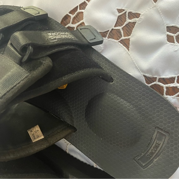 Slip-On Sandals - Picture 13 of 15